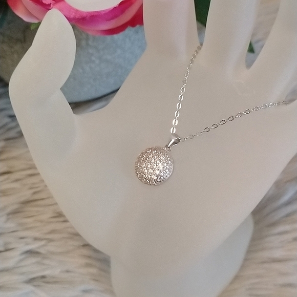 2/$30💕 BNWT Charmed Aroma Adjustable Sterling Silver Necklace - Picture 1 of 5